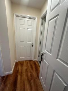 undefined, Flat , - Park Street, Luton