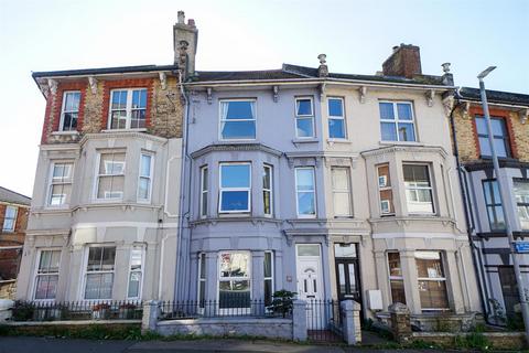 5 bedroom terraced house for sale, Mount Pleasant Road, Hastings