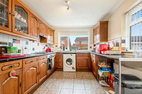 3 bedroom semi-detached house for sale, Lockwood Close, Beeston, Nottingham, Nottinghamshire, NG9