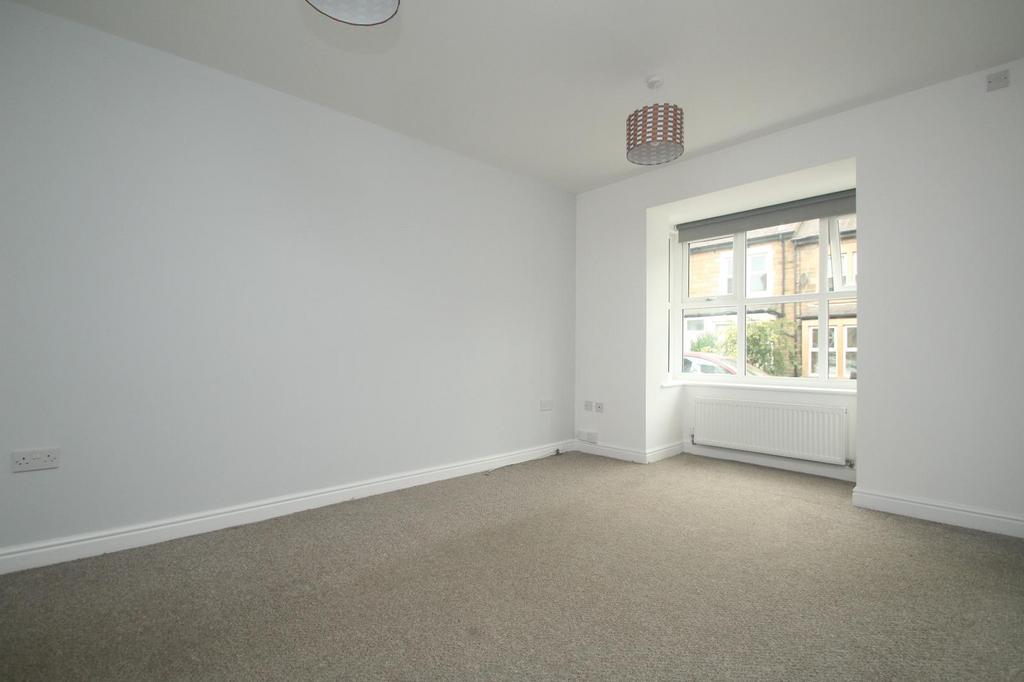 North Lodge Avenue, Harrogate, UK, HG1 3 bed house to rent £1,100 pcm
