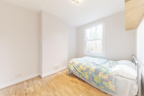 2 bedroom apartment for sale, Sandringham Road, London NW2