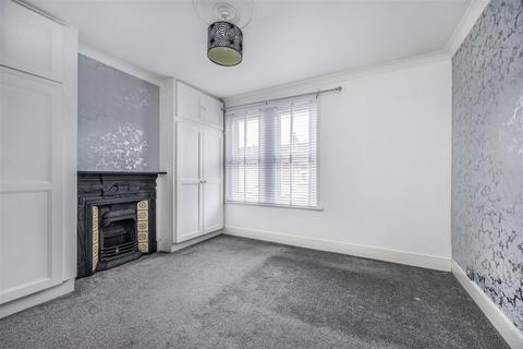 3 bedroom terraced house for sale, Farlington Road, Portsmouth PO2