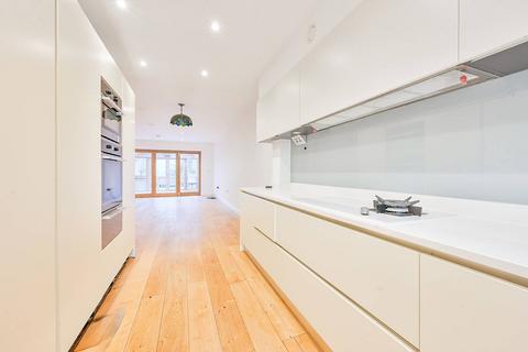 4 bedroom terraced house for sale, Windmill Road, Brentford, TW8