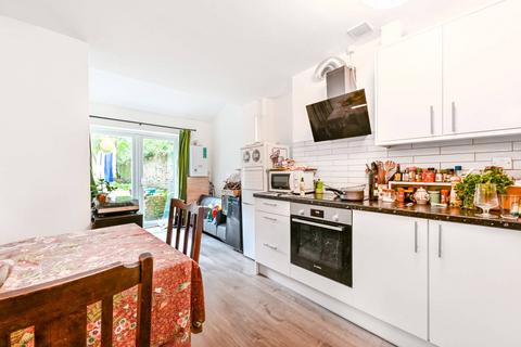 3 bedroom maisonette for sale, Camden Street, Camden, London, NW1