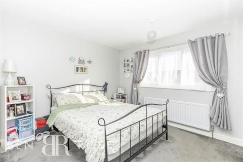 28 Valley View, Chorley, PR6 0QW