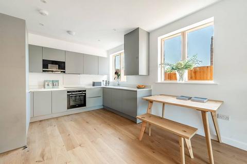 1 bedroom flat for sale, Pound Lane, London NW10