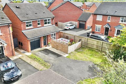 3 bedroom detached house for sale, English Oak Avenue, Shavington, CW2