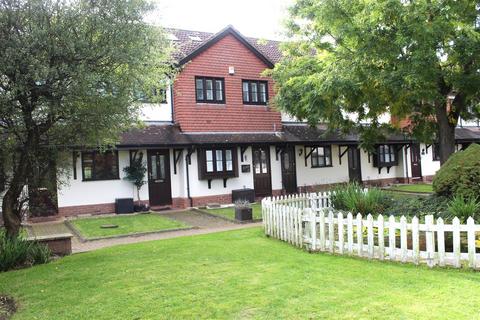 3 bedroom terraced house for sale, Firs Wood Close, Northaw EN6