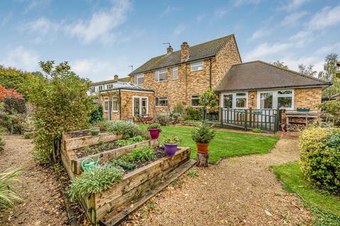 6 bedroom detached house for sale, The Avenue, Aylesbury HP18