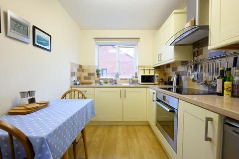 2 bedroom retirement property for sale, Fonteine Court, Greytree Road, Ross-On-Wye