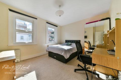 4 bedroom terraced house for sale, Ferndale Road, London, N15