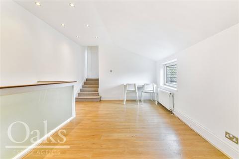 2 bedroom apartment for sale, Woodside Green, South Norwood