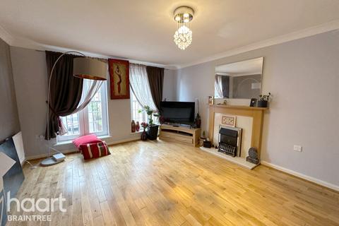 21 Braiding Crescent, Braintree, CM7 3LU