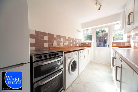 2 bedroom end of terrace house for sale, Davies Street, Herts SG13