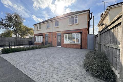 Langford Grove, Swindon SN3