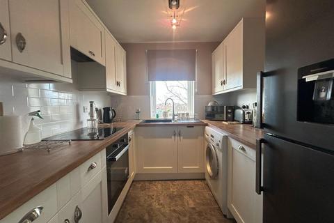 1 bedroom apartment for sale, Rainsborough Way, Off Water Lane