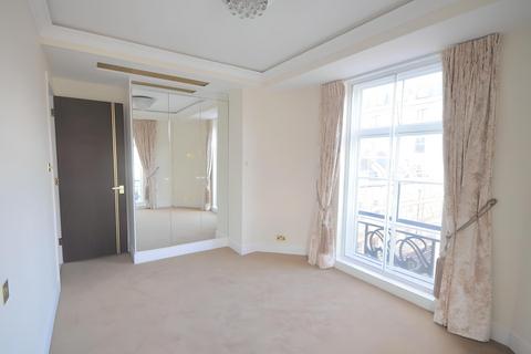 2 bedroom apartment to rent, Mayfair, London W1J