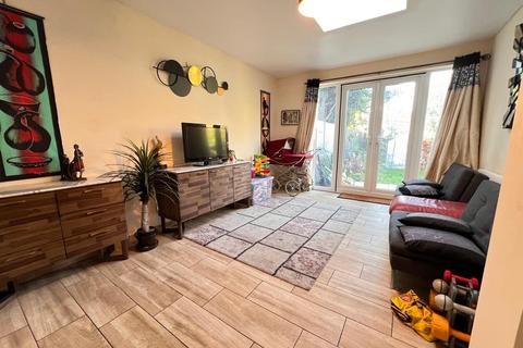 6 bedroom terraced house for sale, Belmont Road, Ilford