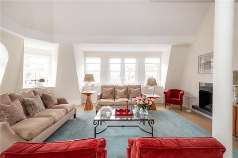 2 bedroom penthouse to rent, Mount Street, Mayfair, London, W1K