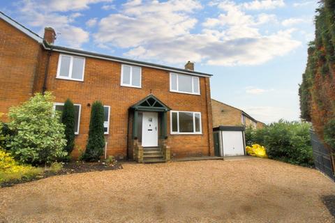 4 bedroom semi-detached house for sale, Redbrook Road, Barnsley