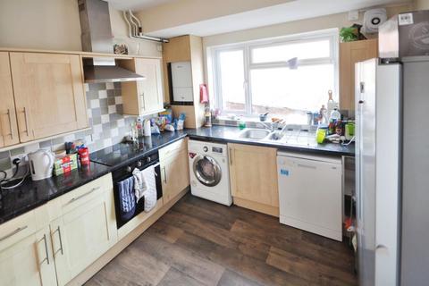 5 bedroom terraced house to rent, Mount Pleasant Road, Exeter, EX4 7AD