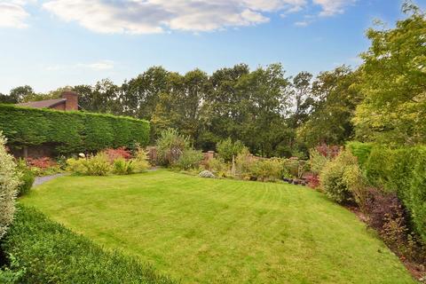 4 bedroom detached bungalow for sale, Broadstone