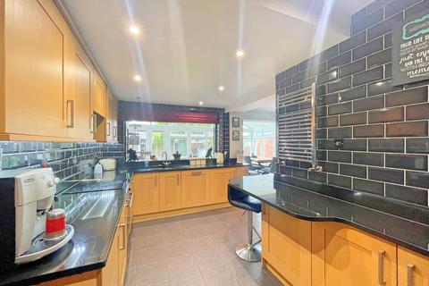 21 Mill Close, Tiptree, Colchester, CO5 0LE