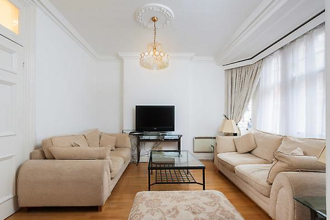 2 bedroom flat to rent, Duke Street, London W1K