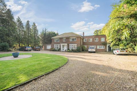 6 bedroom detached house for sale, Lawfords Hill Close, Worplesdon, GU3