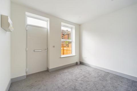 2 bedroom end of terrace house for sale, Staples Street, Nottingham NG3