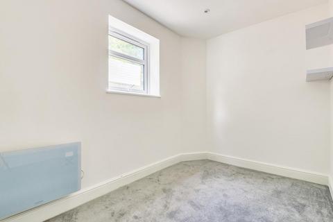 114a Hervey Road, London, SE3 8BX