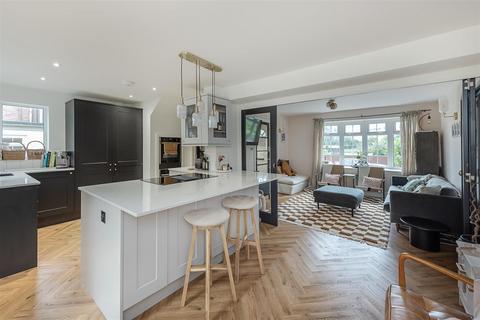 3 bedroom semi-detached house for sale, Coldharbour Lane, Harpenden