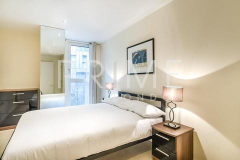 1 bedroom flat for sale, Woods House, London SW1W