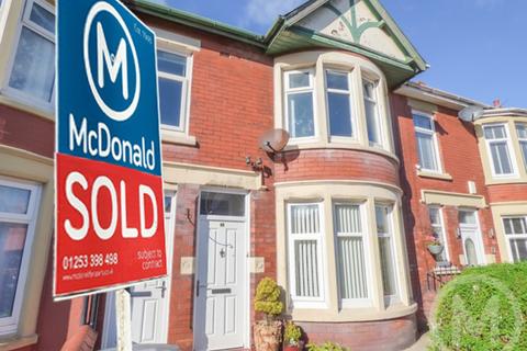 37 Cornwall Avenue, Blackpool, FY2 9QN