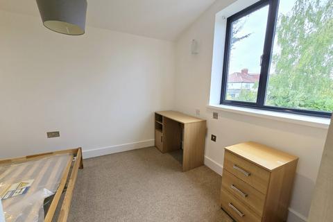 House share to rent, 3 Chanin Mews, Willesden