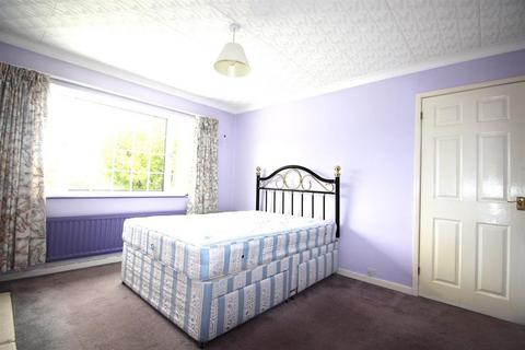 2 Cherry Tree Road, Manchester, M23 9BX
