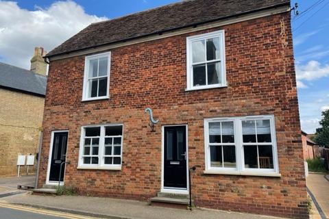 2 bedroom flat to rent, Mill Street, Gamlingay