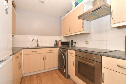 2 bedroom flat for sale, Watney Close, Purley, Surrey