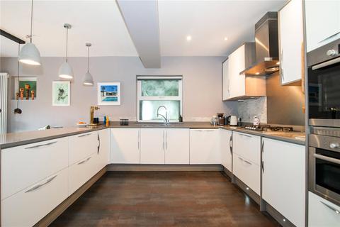 3 bedroom detached house for sale, Gibbon Road, Kingston upon Thames, KT2