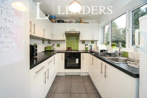 31 Chertsey Close, Luton, LU2 9JD