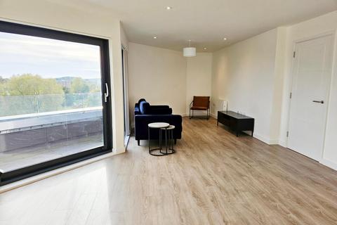 2 bedroom penthouse to rent, Hampton Place, Ashford, TN23