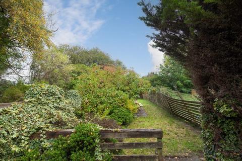265 Crofthill Road, Glasgow, G44 5NW