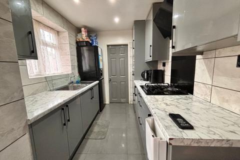 58 Thorpe Road, Walsall, WS1 4BU