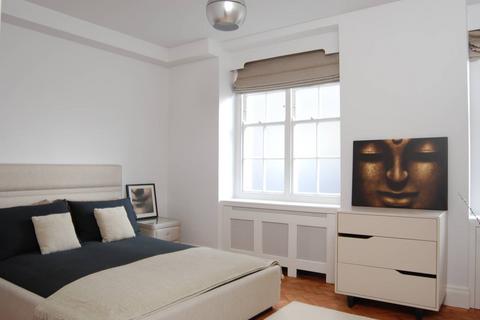 1 bedroom flat for sale, Queensway, Bayswater, London, W2