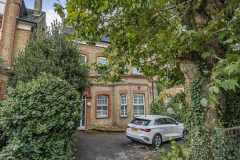 7 bedroom semi-detached house for sale, Newlands Park, Sydenham