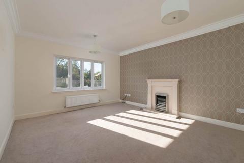13 Burnbrae Grove, Edinburgh, EH12 8BF