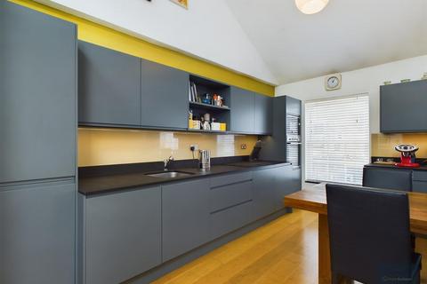 23 Waterloo Street, Clifton, Bristol, BS8 4BT