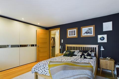 23 Waterloo Street, Clifton, Bristol, BS8 4BT