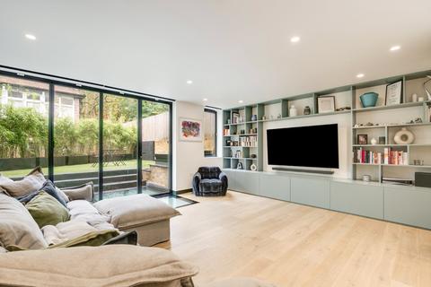 3 bedroom house for sale, Fitzjohns Avenue, Hampstead