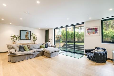 3 bedroom house for sale, Fitzjohns Avenue, Hampstead